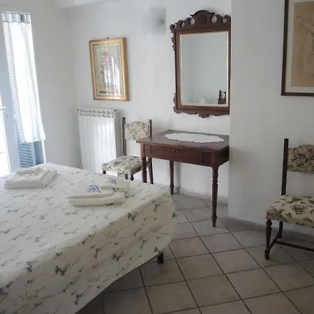 Gli Archi Nel Golfo Apartment San Terenzo